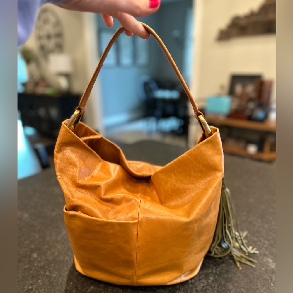 Hobo leather bag